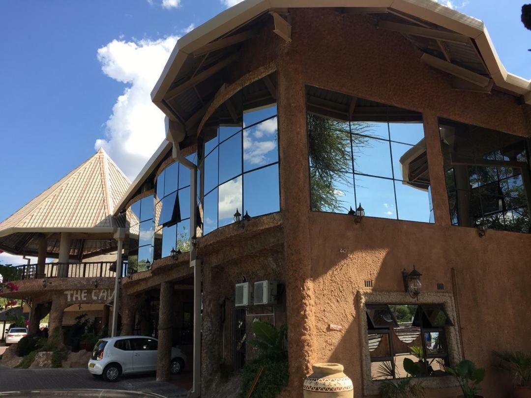African Home Hotel Gaborone Exterior photo